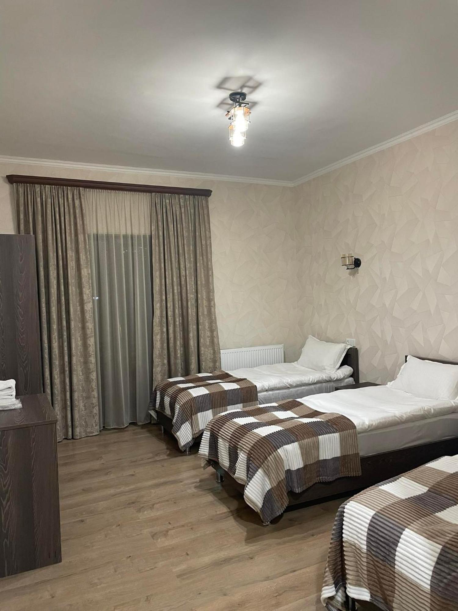 Hotel Shina Stepantsminda Exterior photo